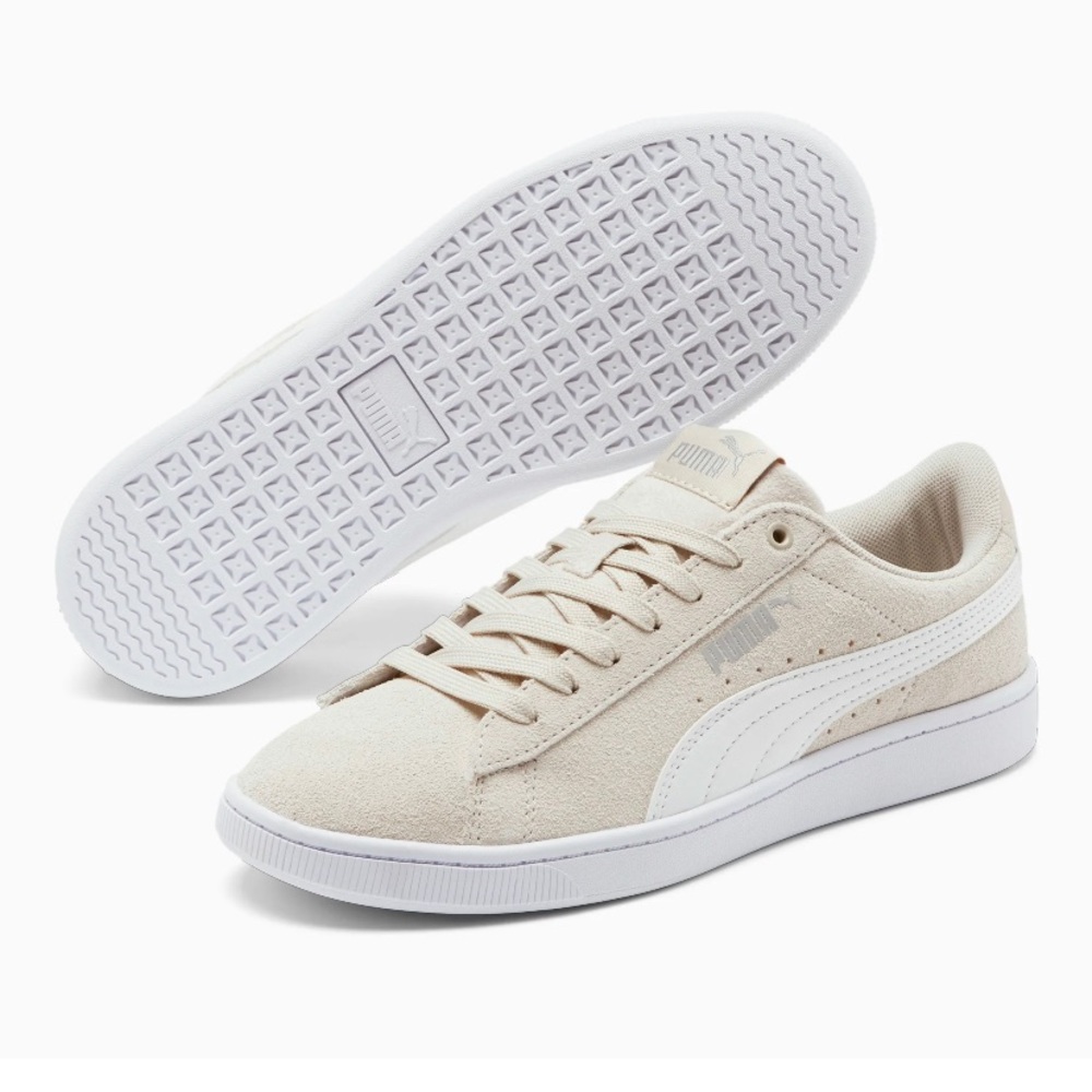 Puma sneakers